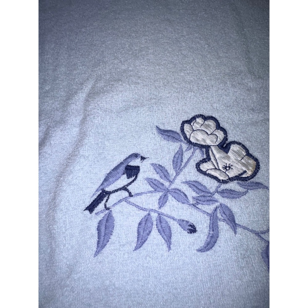 Vintage Style Blue Embroidered Bird and Floral Bath Towel with Fringe Hem - Picture 2 of 4